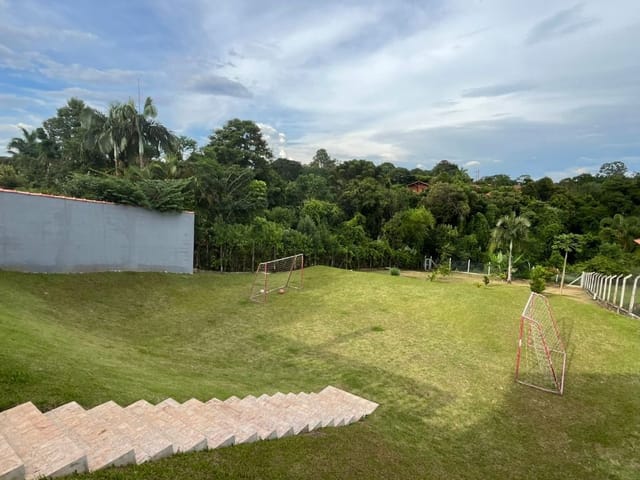 Chácara com 2112m² 4 quartos e 3 banheiros, à venda, no bairro Fazenda Castelo em Boituva