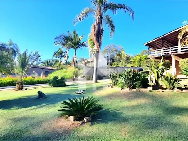 Chácara com 2180m² 3 quartos e 2 banheiros, à venda, no bairro Estância Figueira Branca em Campo Limpo Paulista