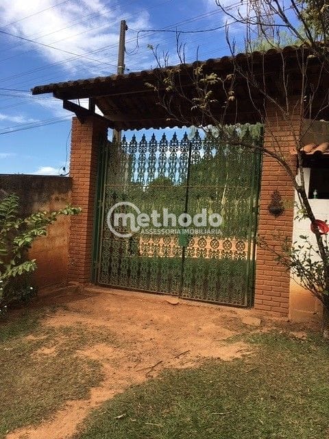 Chácara, 3 quartos, 2400 m² - Foto 4