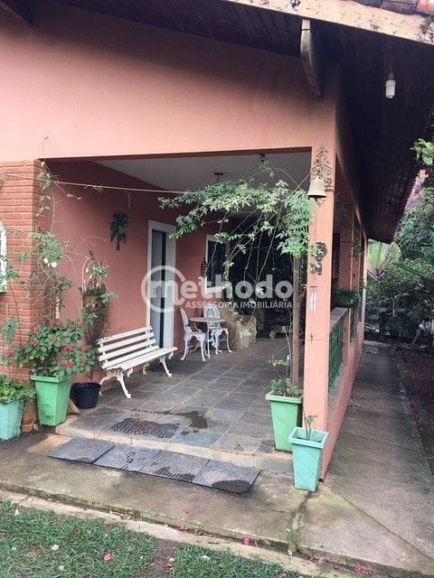 Chácara, 3 quartos, 2400 m² - Foto 10