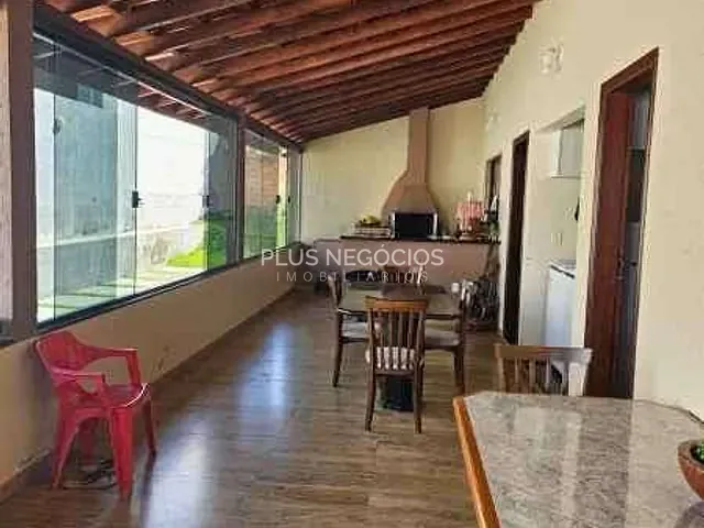 Chácara com 1000m² 3 quartos e 3 banheiros, à venda, no bairro BAIRRO CAMAPUÃ em Araçoiaba da Serra