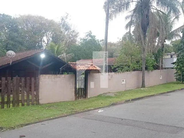 Chácara com 850m² 3 quartos e 3 banheiros, à venda, no bairro Parque Antonio Afonso Pereira em Jarinu
