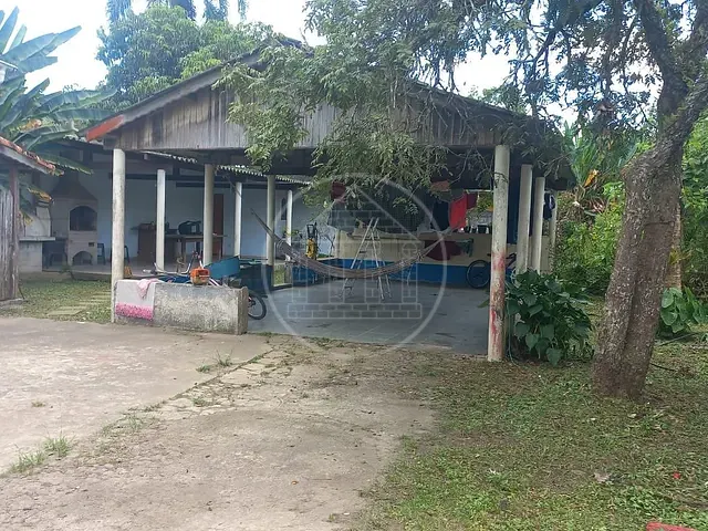 Chácara com 1500m² 3 quartos e 1 banheiro, à venda, no bairro Chácaras Granjinhas Regina Maria em Embu-Guaçu