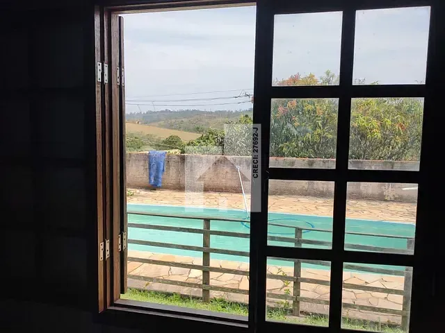 Chácara com 604m² 1 quarto e 2 banheiros, à venda, no bairro Estância Marília em Jarinu
