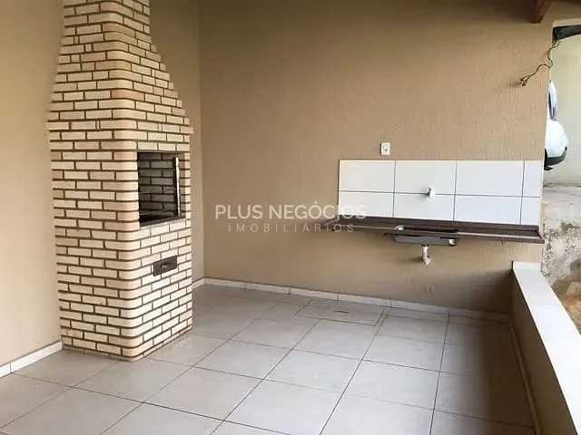 Chácara com 800m² 4 quartos e 3 banheiros, à venda, no bairro aquários em Araçoiaba da Serra