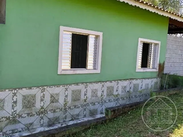 Chácara com 2600m² 3 quartos e 2 banheiros, à venda, no bairro Jardim Santa Tereza em São Paulo