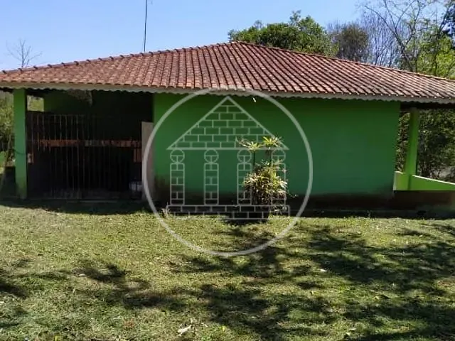 Chácara com 2600m² 3 quartos e 2 banheiros, à venda, no bairro Jardim Santa Tereza em São Paulo