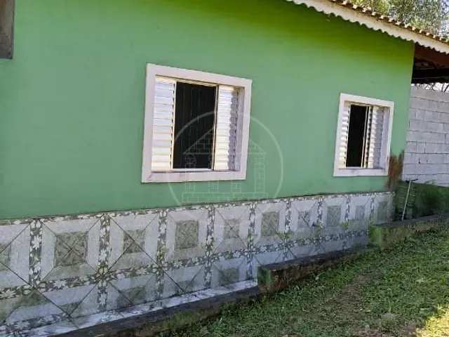 Chácara com 2600m² 3 quartos e 2 banheiros, à venda, no bairro Jardim Santa Tereza em São Paulo