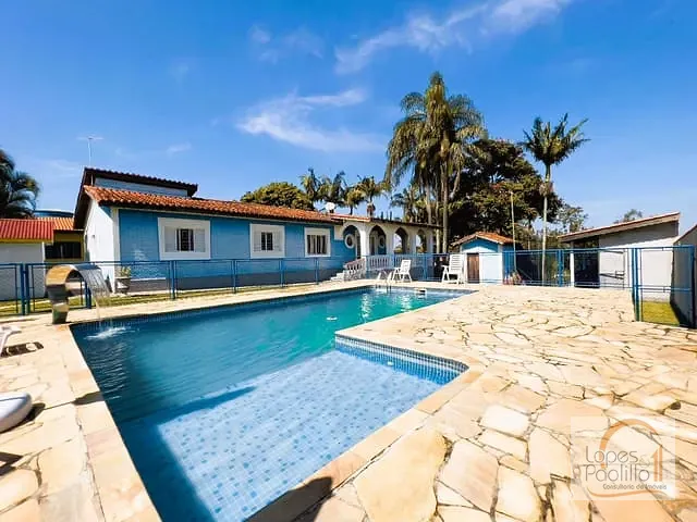 Chácara com 2640m² 4 quartos e 5 banheiros, à venda, no bairro Chácaras Fernão Dias em Atibaia
