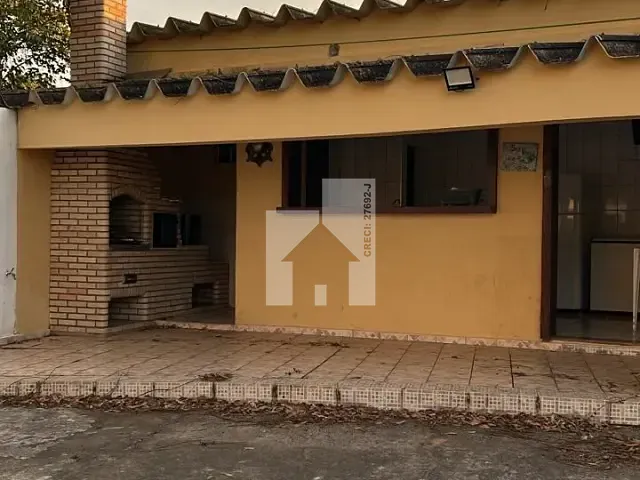 Chácara com 2000m² 4 quartos e 3 banheiros, à venda, no bairro Rio Acima em Jundiaí