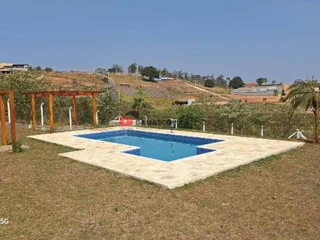 Chácara com 1182m² 3 quartos e 3 banheiros, à venda, no bairro residencial vento forte em Pinhalzinho