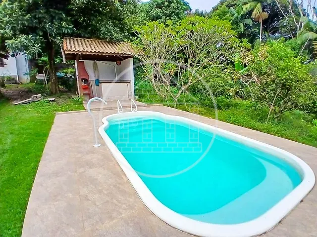 Chácara com 4450m² 3 quartos e 2 banheiros, à venda, no bairro Jardim Ellus em São Paulo