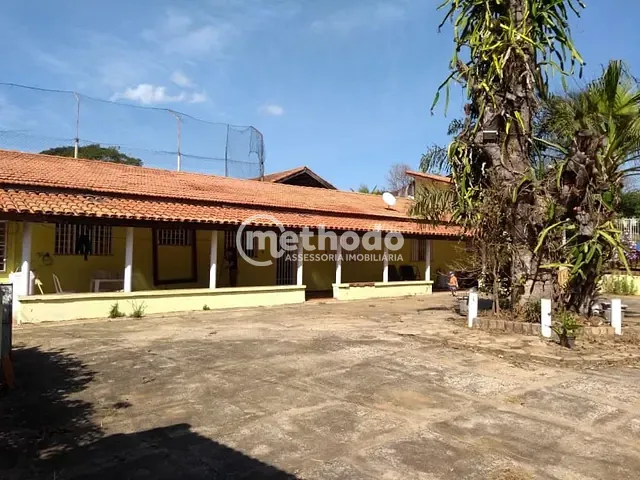 Chácara com 1228m² 3 quartos e 4 banheiros, à venda, no bairro Recanto dos Dourados em Campinas