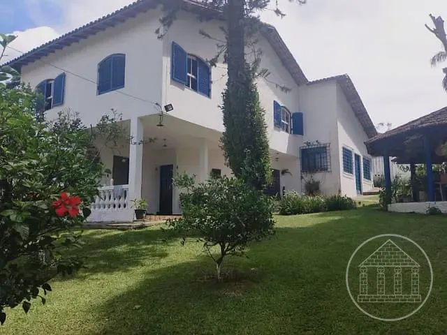 Chácara com 4200m² 4 quartos e 5 banheiros, à venda, no bairro Bororé em São Paulo
