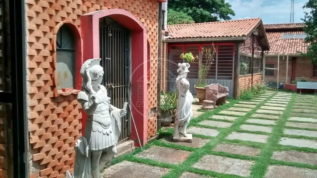 Sítio, 18 quartos, 3315 m² - Foto 11