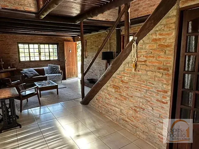 Chácara com 300m² 2 quartos e 3 banheiros, à venda, no bairro Morro Grande da Boa Vista em Bragança Paulista