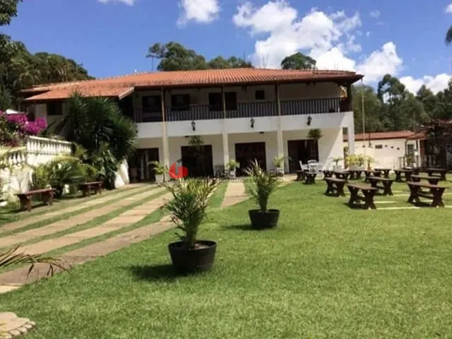 Chácara à venda, no bairro Olho D'Água em Mairiporã