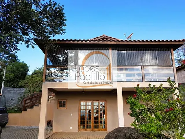 Chácara com 1077m² 3 quartos e 2 banheiros, à venda, no bairro Estância Santa Maria do Laranjal em Atibaia