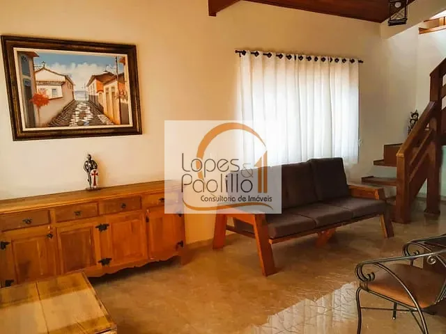 Chácara com 1077m² 3 quartos e 2 banheiros, à venda, no bairro Estância Santa Maria do Laranjal em Atibaia