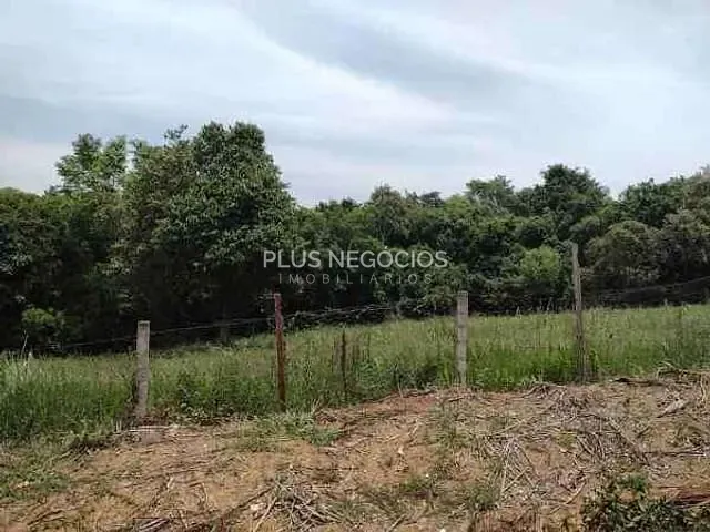 Chácara com 3200m², à venda, no bairro colonial 2 em Araçoiaba da Serra