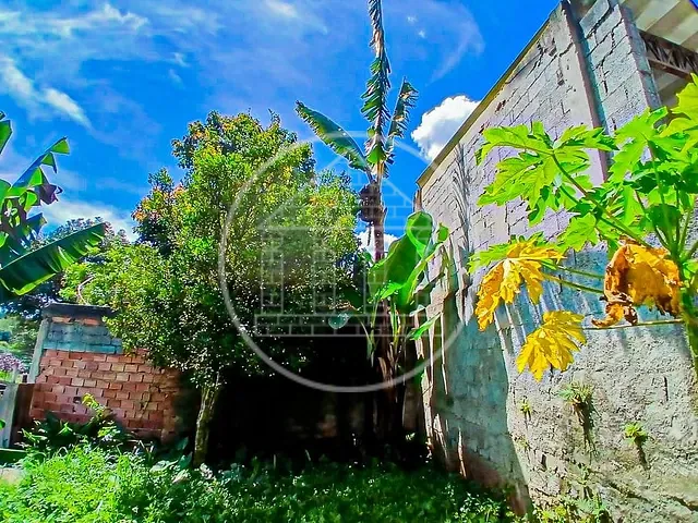 Chácara com 1200m² 3 quartos e 2 banheiros, à venda, no bairro Jardim Varginha em São Paulo