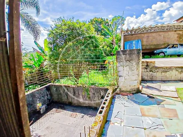 Chácara com 1200m² 3 quartos e 2 banheiros, à venda, no bairro Jardim Varginha em São Paulo