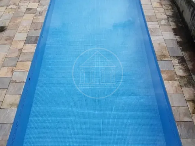 Chácara com 2250m² 5 quartos e 3 banheiros, à venda, no bairro Cipó em Embu-Guaçu