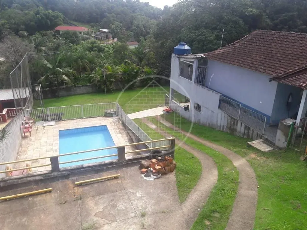 Sítio, 5 quartos, 2250 m² - Foto 1