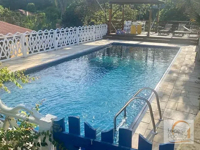 Chácara com 4100m² 5 quartos e 6 banheiros, à venda, no bairro Jardim Estância Brasil em Atibaia