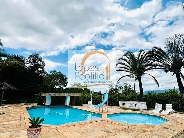 Chácara com 3947m² 4 quartos e 3 banheiros, para alugar, no bairro Jardim Colonial em Atibaia