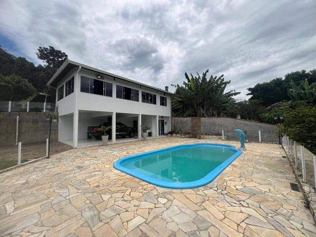 Chácara com 8490m² 4 quartos e 3 banheiros, à venda, no bairro JUNCAL em Extrema