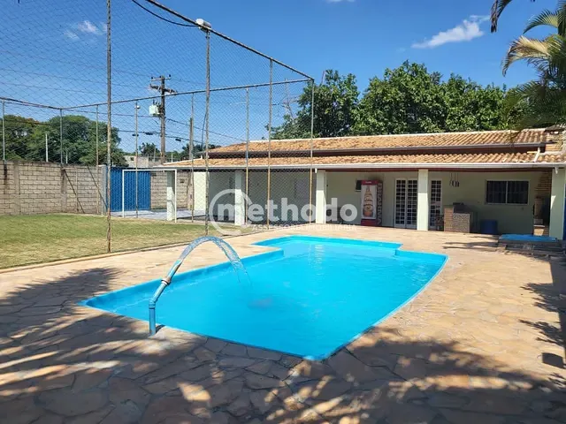 Chácara com 800m² 2 quartos e 3 banheiros, para alugar, no bairro Recanto dos Dourados em Campinas