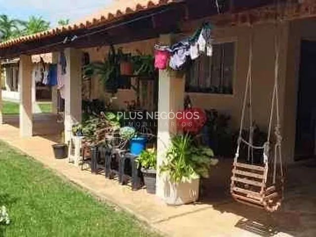Chácara com 2050m² 5 quartos e 4 banheiros, à venda, no bairro cercado em Araçoiaba da Serra