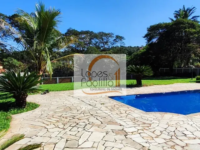 Chácara com 2786m² 3 quartos e 2 banheiros, à venda, no bairro Mato Dentro em Atibaia