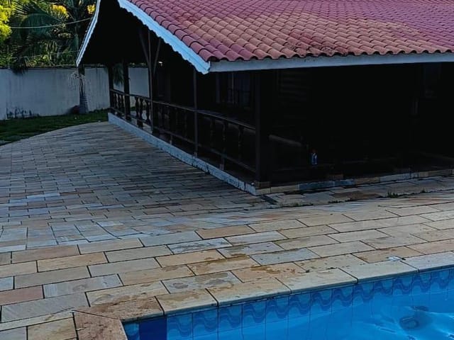 Chácara com 1046m² 4 quartos e 5 banheiros, à venda, no bairro Chácara Santa Lúcia em Carapicuíba