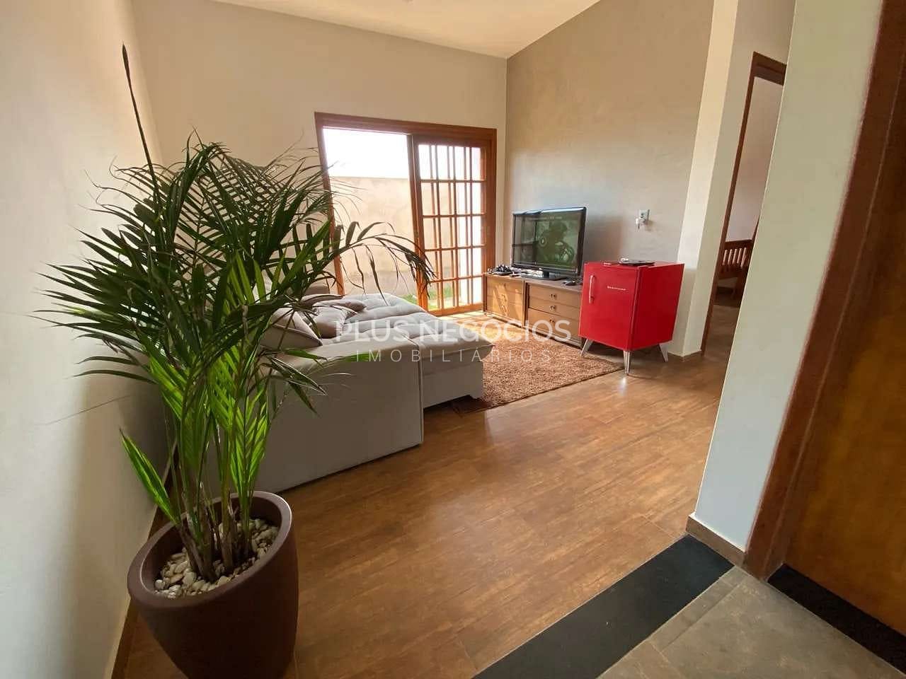 Chácara à venda com 2 quartos, 160m² - Foto 3