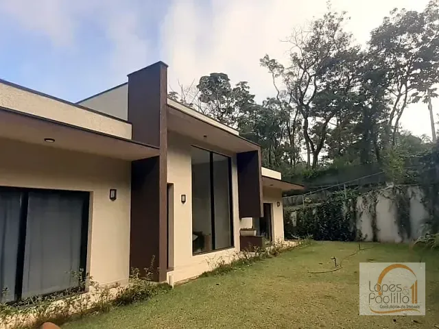 Chácara com 1500m² 6 quartos e 5 banheiros, à venda, no bairro Loteamento Rancho Maringá II em Atibaia