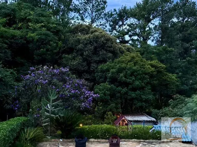 Chácara com 1800m² 3 quartos e 4 banheiros, à venda, no bairro Jardim Estância Brasil em Atibaia