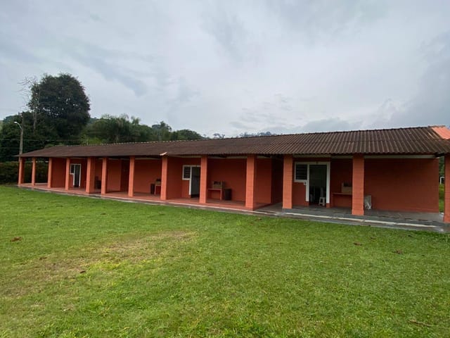Chácara com 28632m² 4 quartos e 5 banheiros, à venda, no bairro Rodeio em Extrema