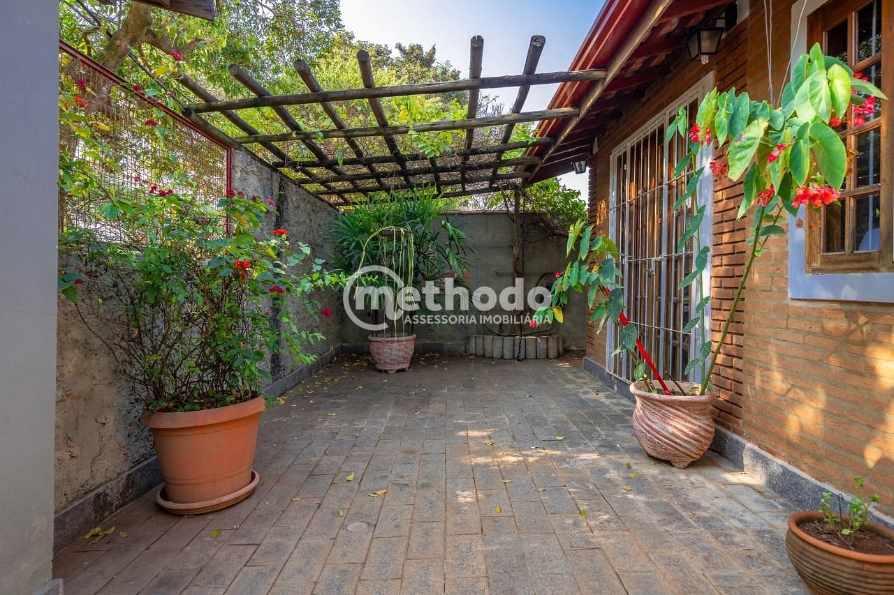 Chácara, 3 quartos, 1282 m² - Foto 3