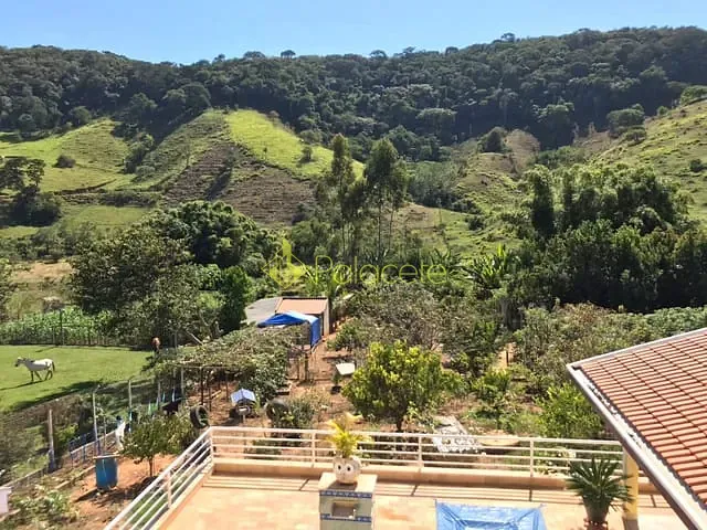 Chácara 4 quartos e 4 banheiros, à venda, no bairro Santa Luzia Rural em Taubaté