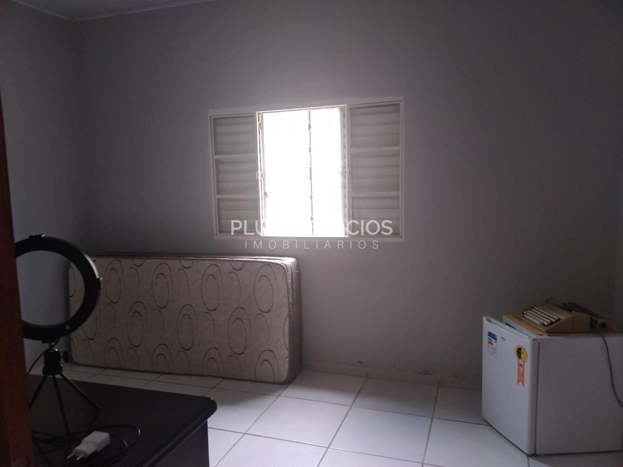 Chácara à venda com 3 quartos, 250m² - Foto 14
