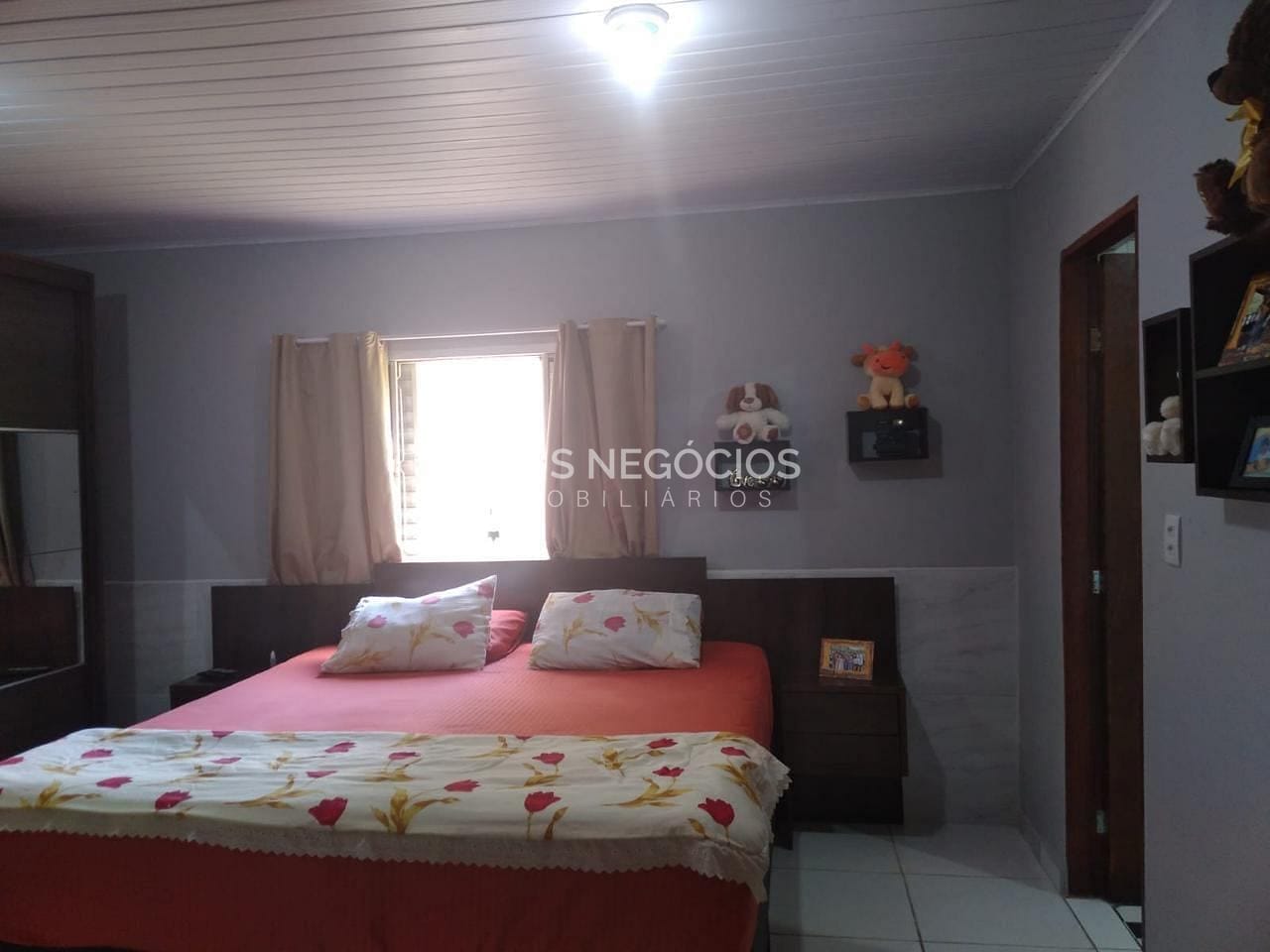 Chácara à venda com 3 quartos, 250m² - Foto 11