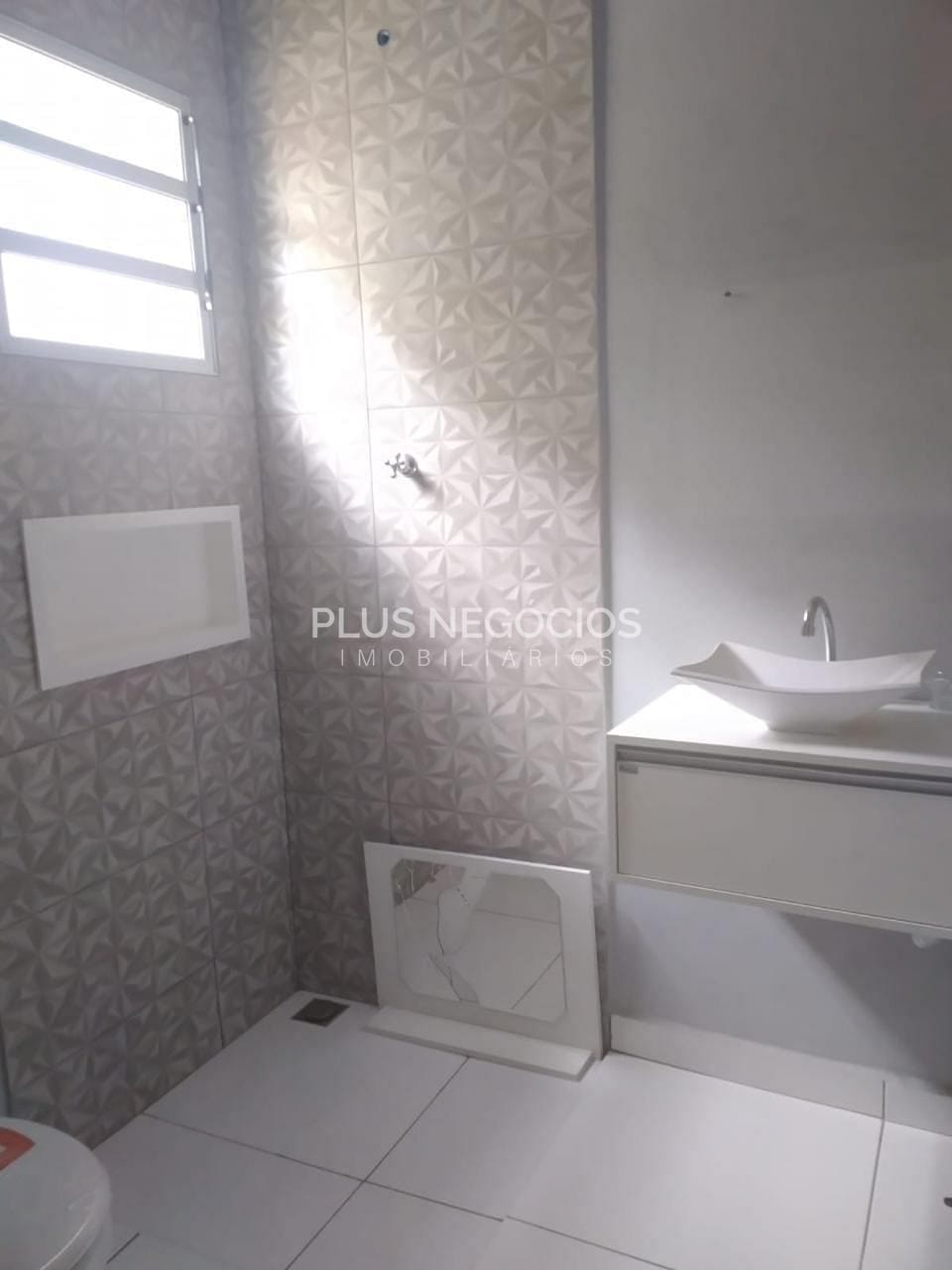 Chácara à venda com 3 quartos, 250m² - Foto 7