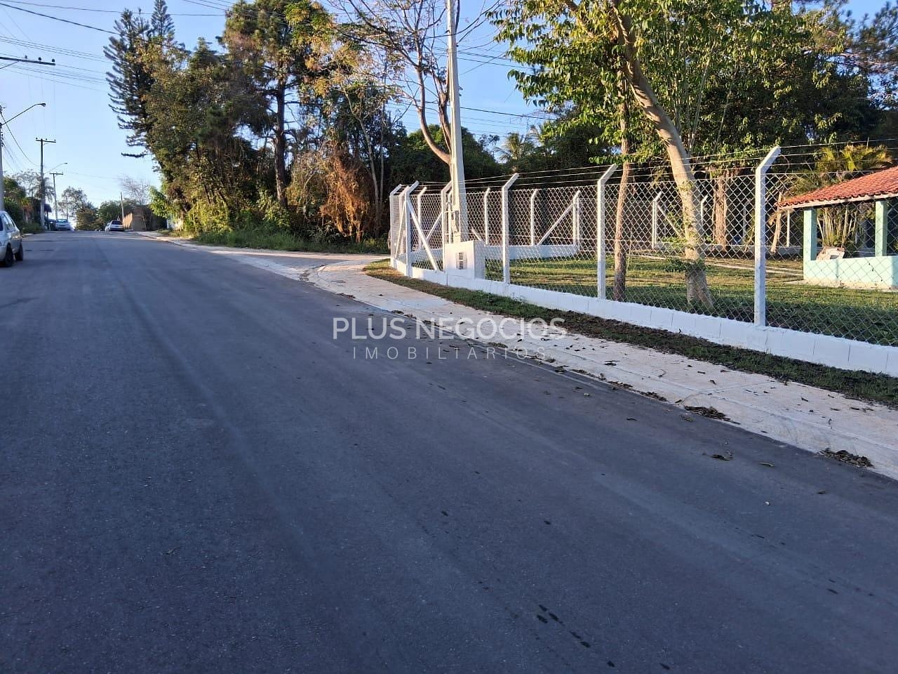 Chácara à venda com 2 quartos, 105m² - Foto 4