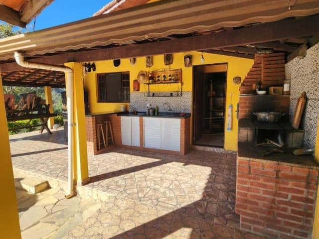 Chácara com 2600m² 3 quartos e 3 banheiros, à venda, no bairro Tenentes em Extrema