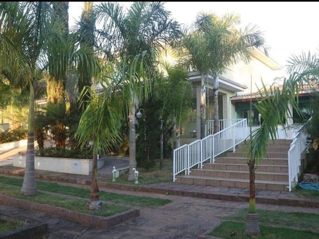 Chácara 3 quartos e 4 banheiros, para alugar, no bairro Godoy em Extrema