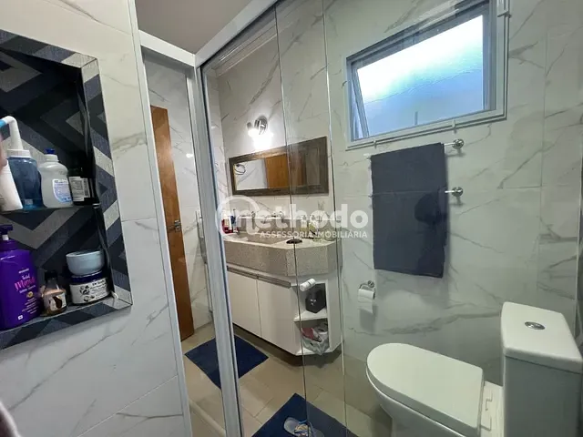 Chácara com 1241m² 3 quartos e 5 banheiros, à venda, no bairro Village em Campinas