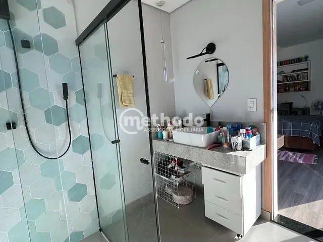 Chácara com 1241m² 3 quartos e 5 banheiros, à venda, no bairro Village em Campinas