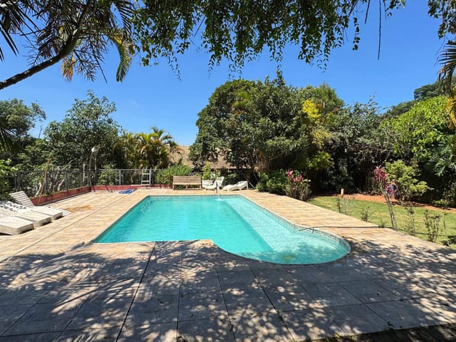 Chácara com 1850m² 6 quartos e 4 banheiros, à venda, no bairro Cururuquara em Santana de Parnaíba